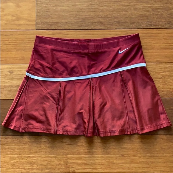 Nike Tennis Pleated Skirt Maroon Burgundy